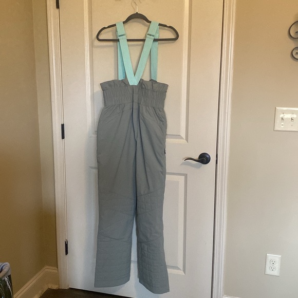 Free People Movement All Prepped Ski Bib - Greyed Olive - Picture 5 of 13